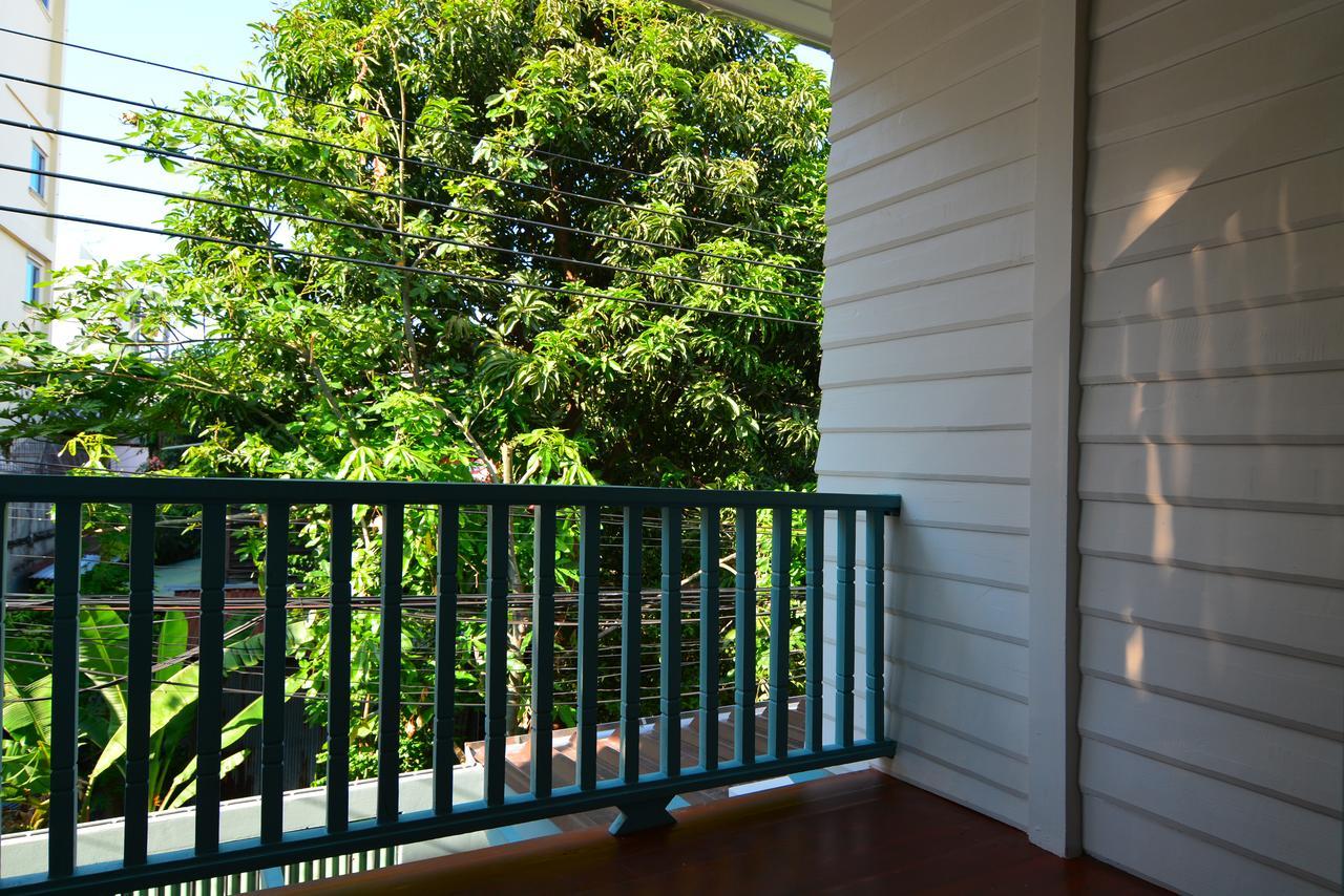La Moon Hostel กรุงเทพมหานคร ภายนอก รูปภาพ